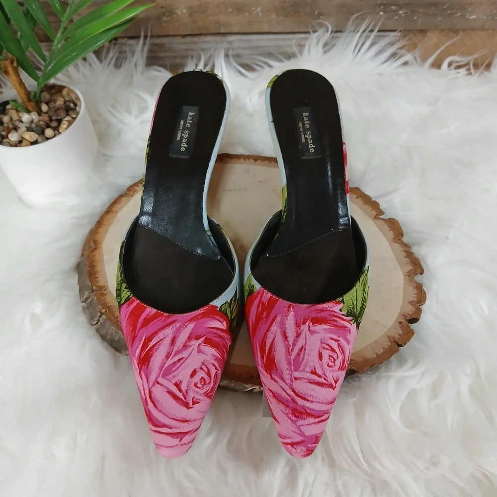 Kate Spade Pink Floral Heels - Picture 3 of 10